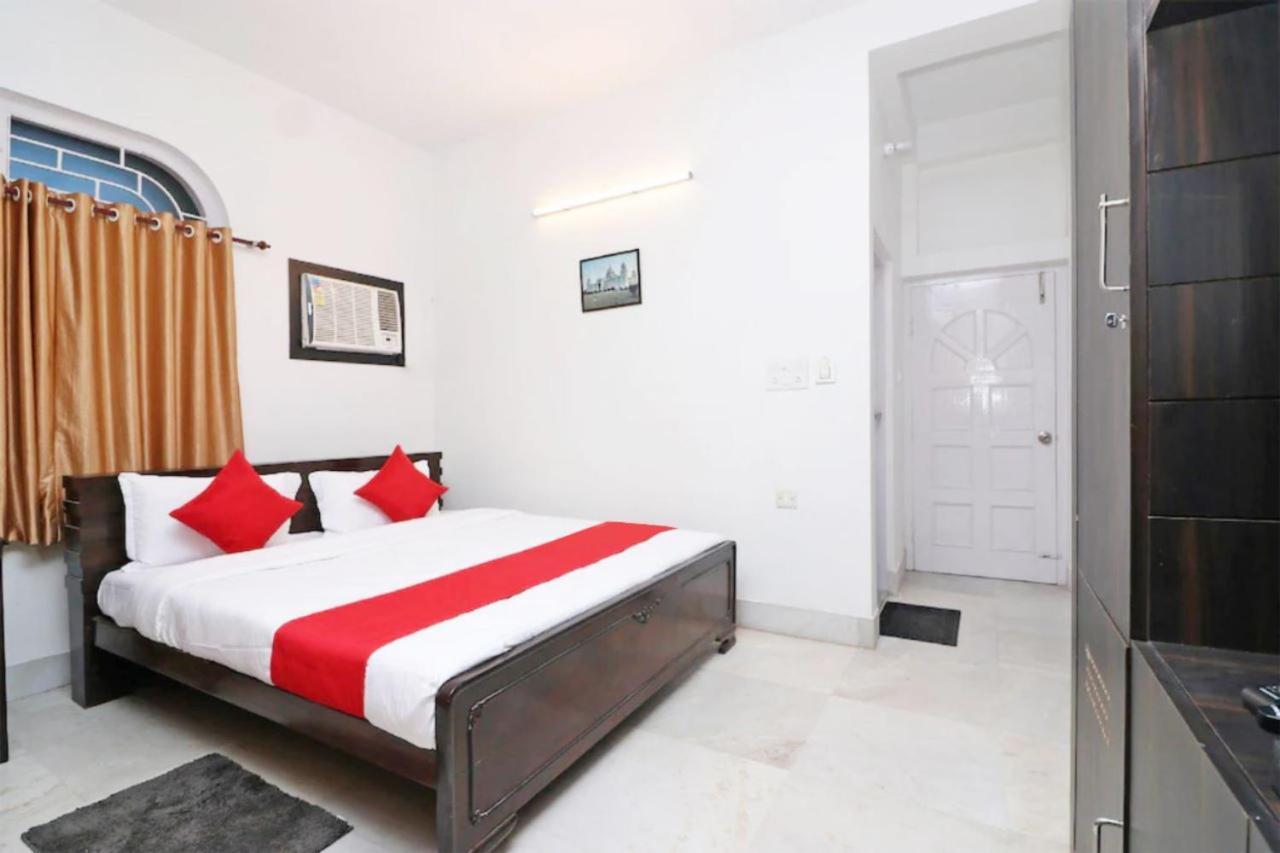 Goroomgo Hotel Manurama Ruby Kolkata Bagian luar foto