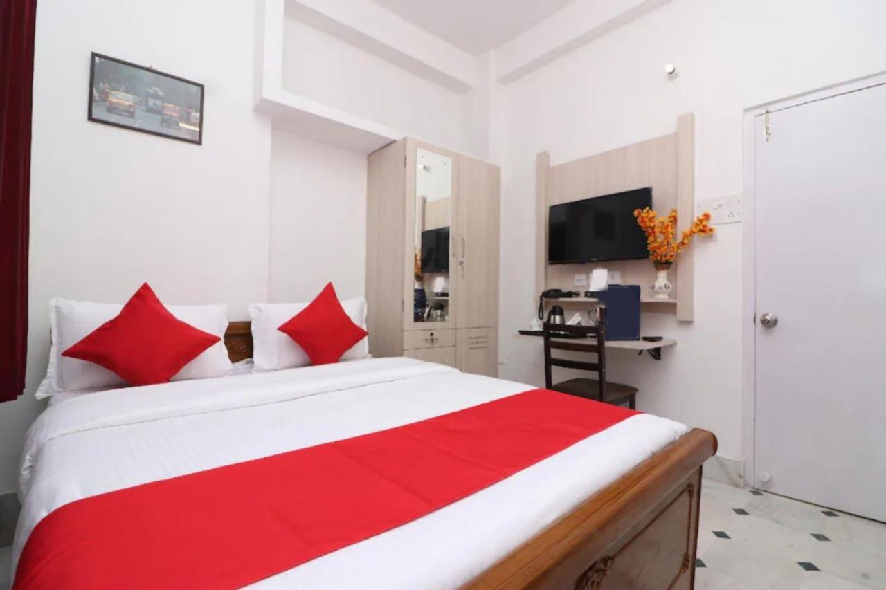 Goroomgo Hotel Manurama Ruby Kolkata Bagian luar foto