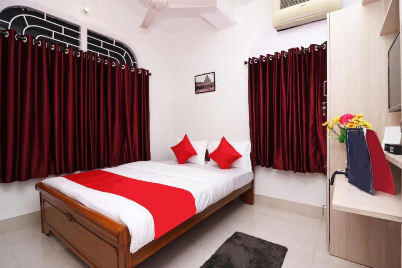 Goroomgo Hotel Manurama Ruby Kolkata Bagian luar foto