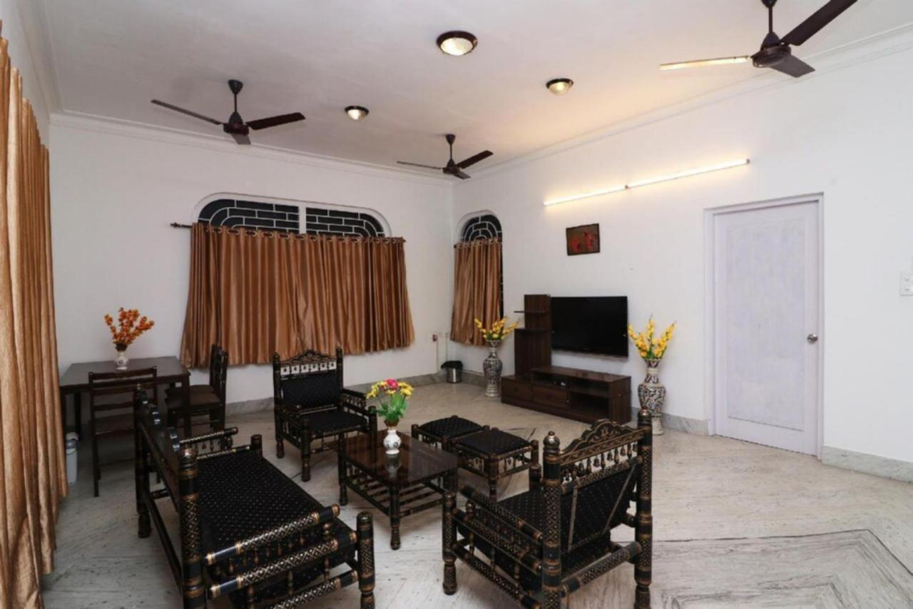 Goroomgo Hotel Manurama Ruby Kolkata Bagian luar foto