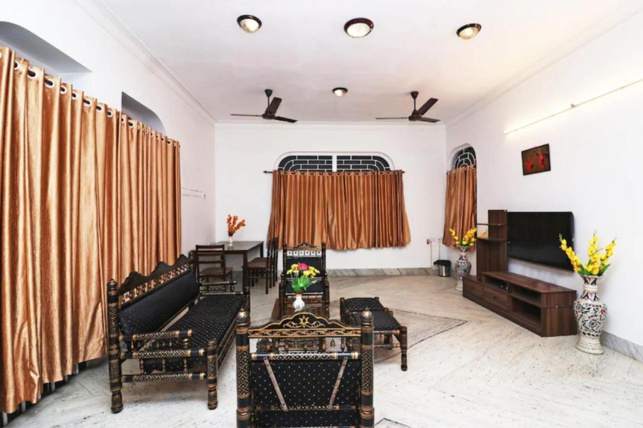 Goroomgo Hotel Manurama Ruby Kolkata Bagian luar foto