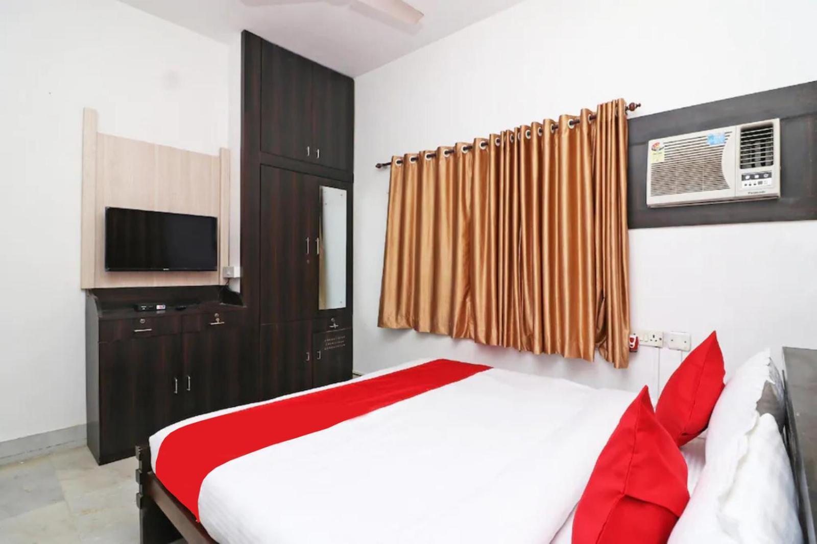 Goroomgo Hotel Manurama Ruby Kolkata Bagian luar foto